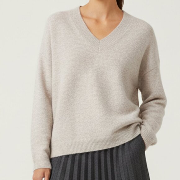 NWT $118 RUMORED Hunter sweater in heathered oatmeal oversized S - Picture 1 of 11